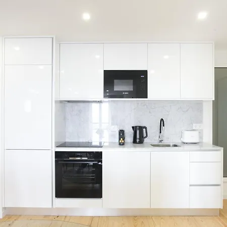 アパート Blue By The River