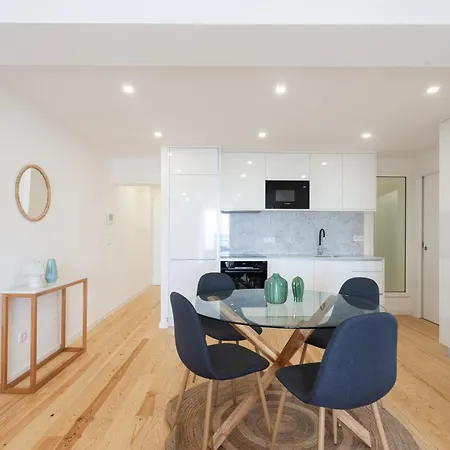 Blue By The River דירה *